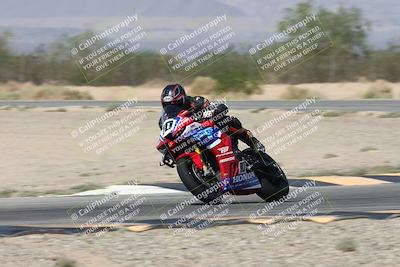 media/Oct-02-2025-Racers Edge (Thu) [[2c91cb6ab3]]/2-A Group/Session 3-Turn 7 (1130am)/